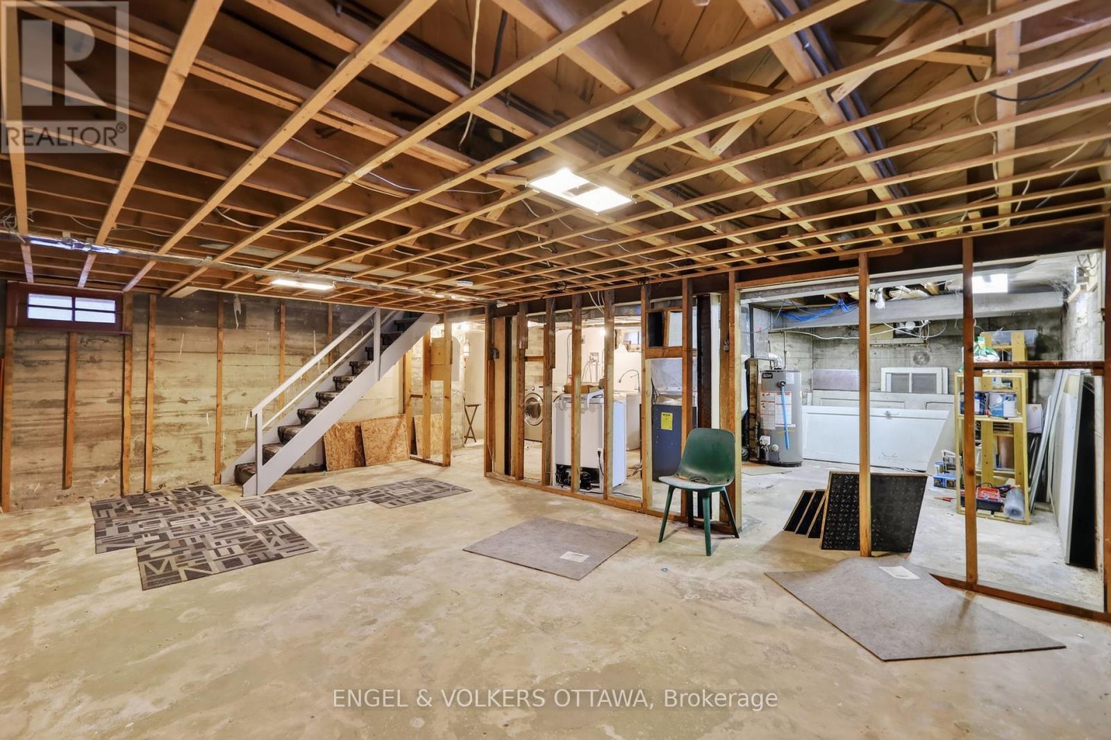 139 Renfrew Avenue, Ottawa, ON