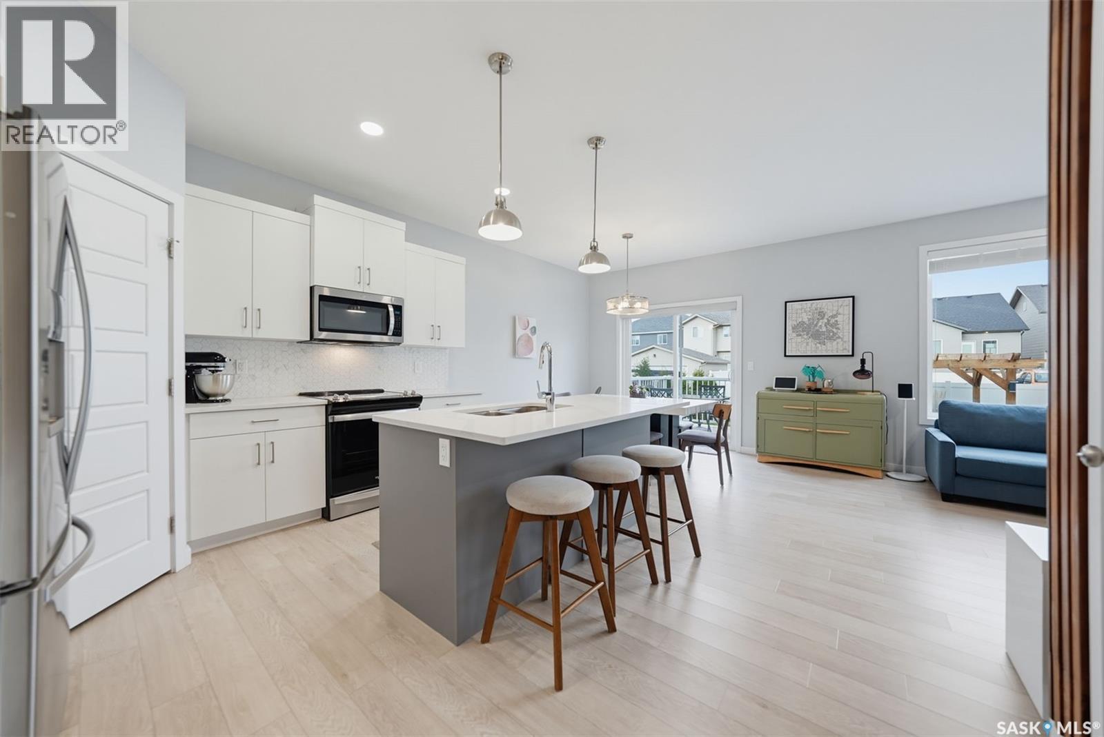 574 Mcfaull Crescent, Saskatoon, SK