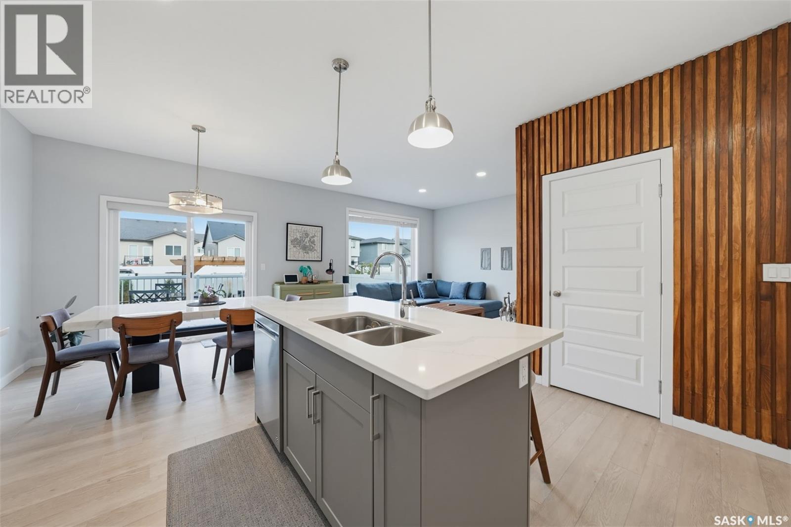 574 Mcfaull Crescent, Saskatoon, SK