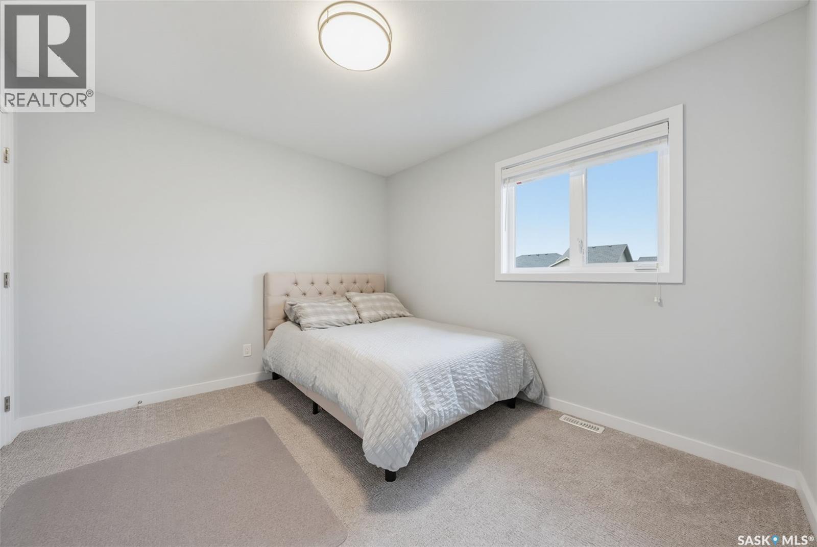 574 Mcfaull Crescent, Saskatoon, SK