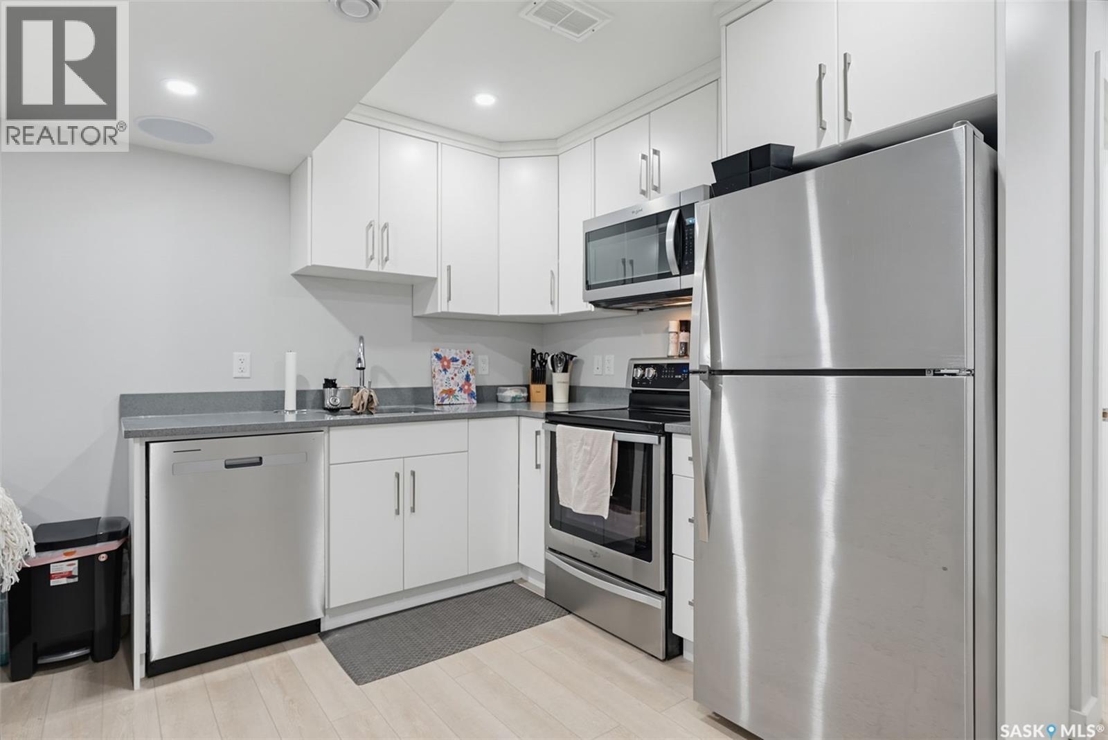 574 Mcfaull Crescent, Saskatoon, SK