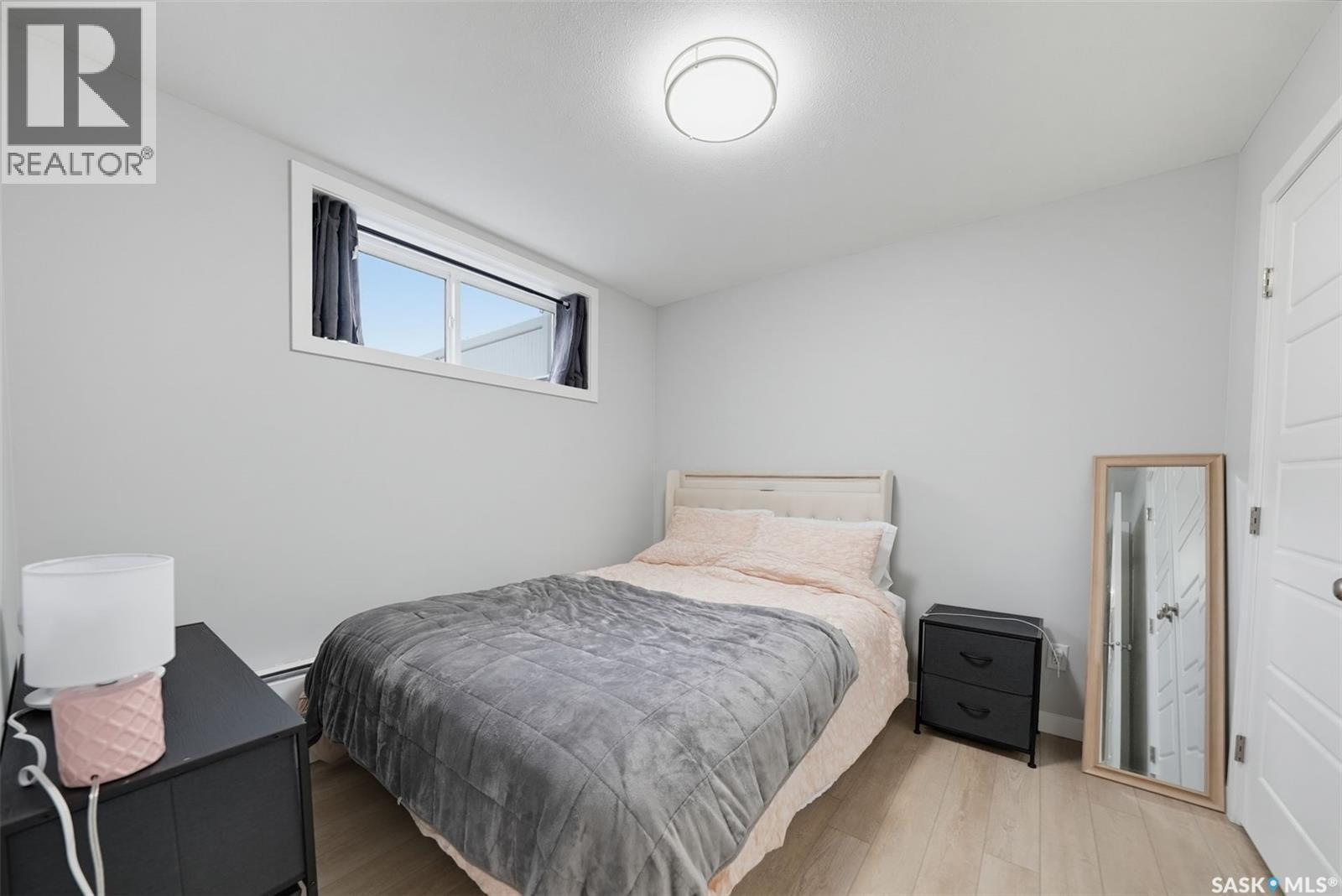 574 Mcfaull Crescent, Saskatoon, SK