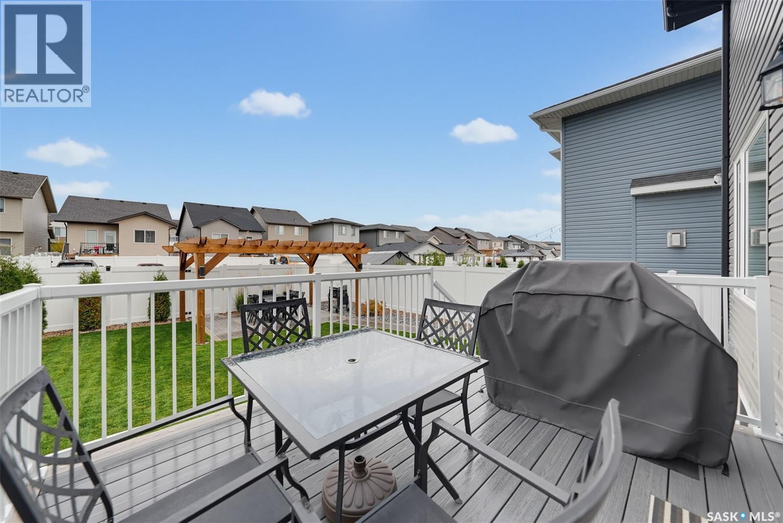 574 Mcfaull Crescent, Saskatoon, SK