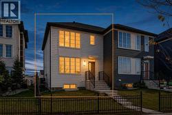 60 Walcrest Gate SE  Calgary, AB T2X 4G2