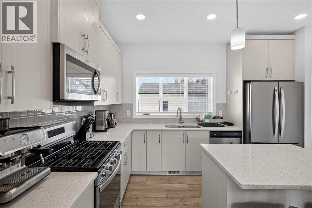 60 Walcrest Gate Se, Calgary, AB