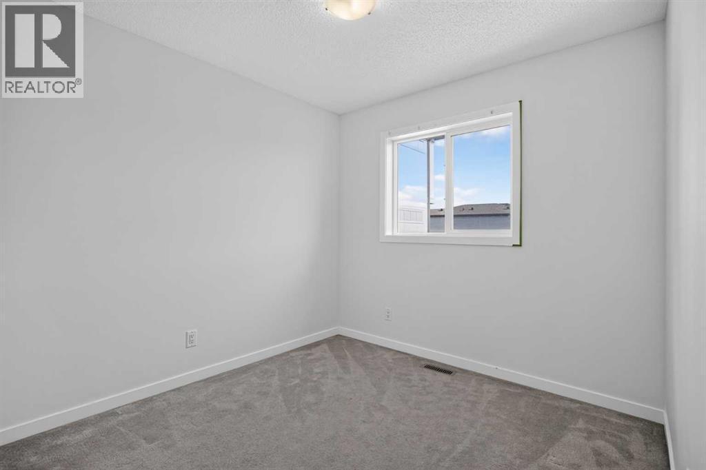 60 Walcrest Gate Se, Calgary, AB