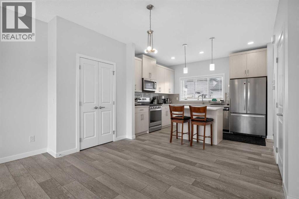 60 Walcrest Gate Se, Calgary, AB