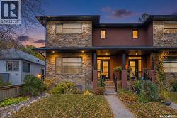 718 31st STREET W  Saskatoon, SK S7L 0R6
