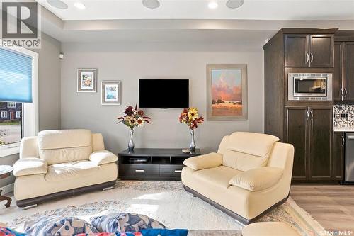 718 31St Street W, Saskatoon, SK 