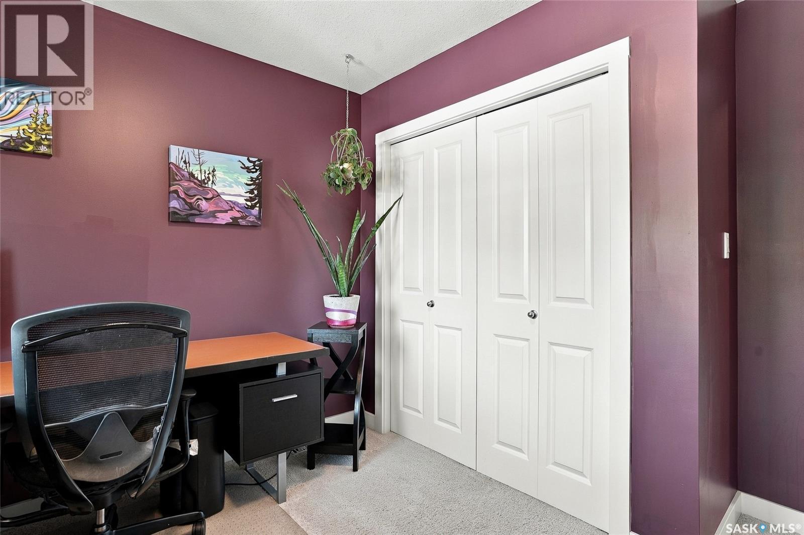 718 31St Street W, Saskatoon, SK