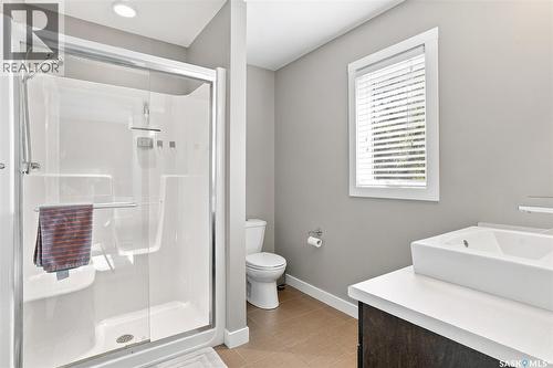 718 31St Street W, Saskatoon, SK 