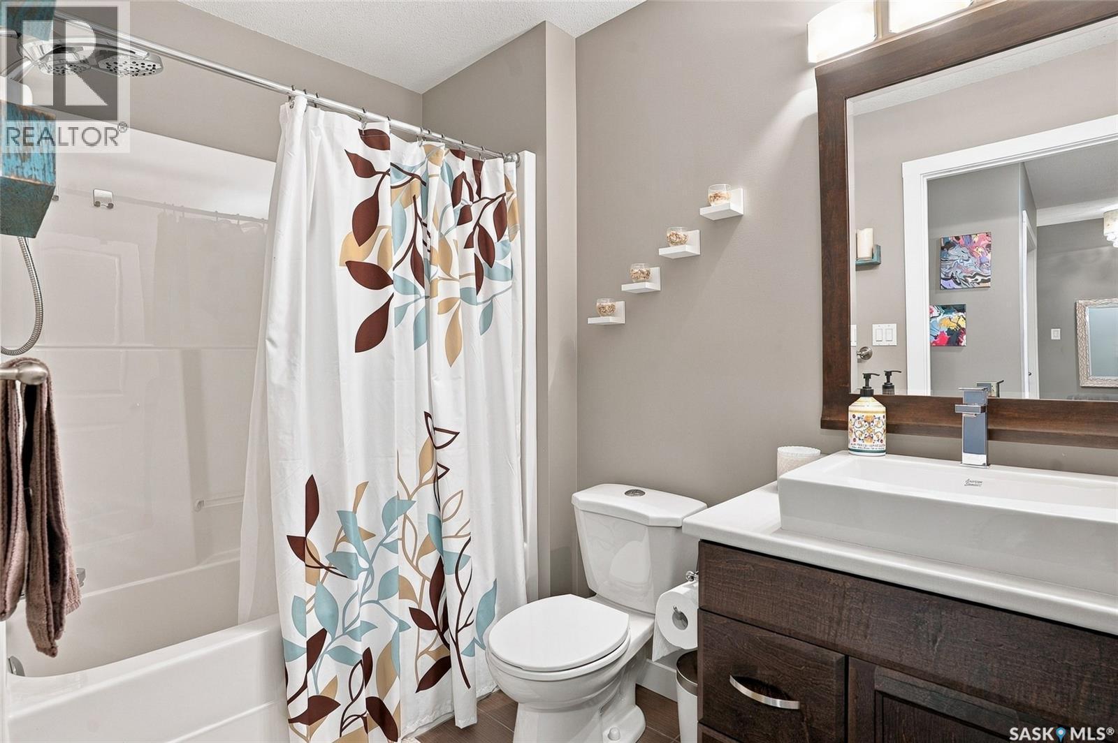 718 31St Street W, Saskatoon, SK