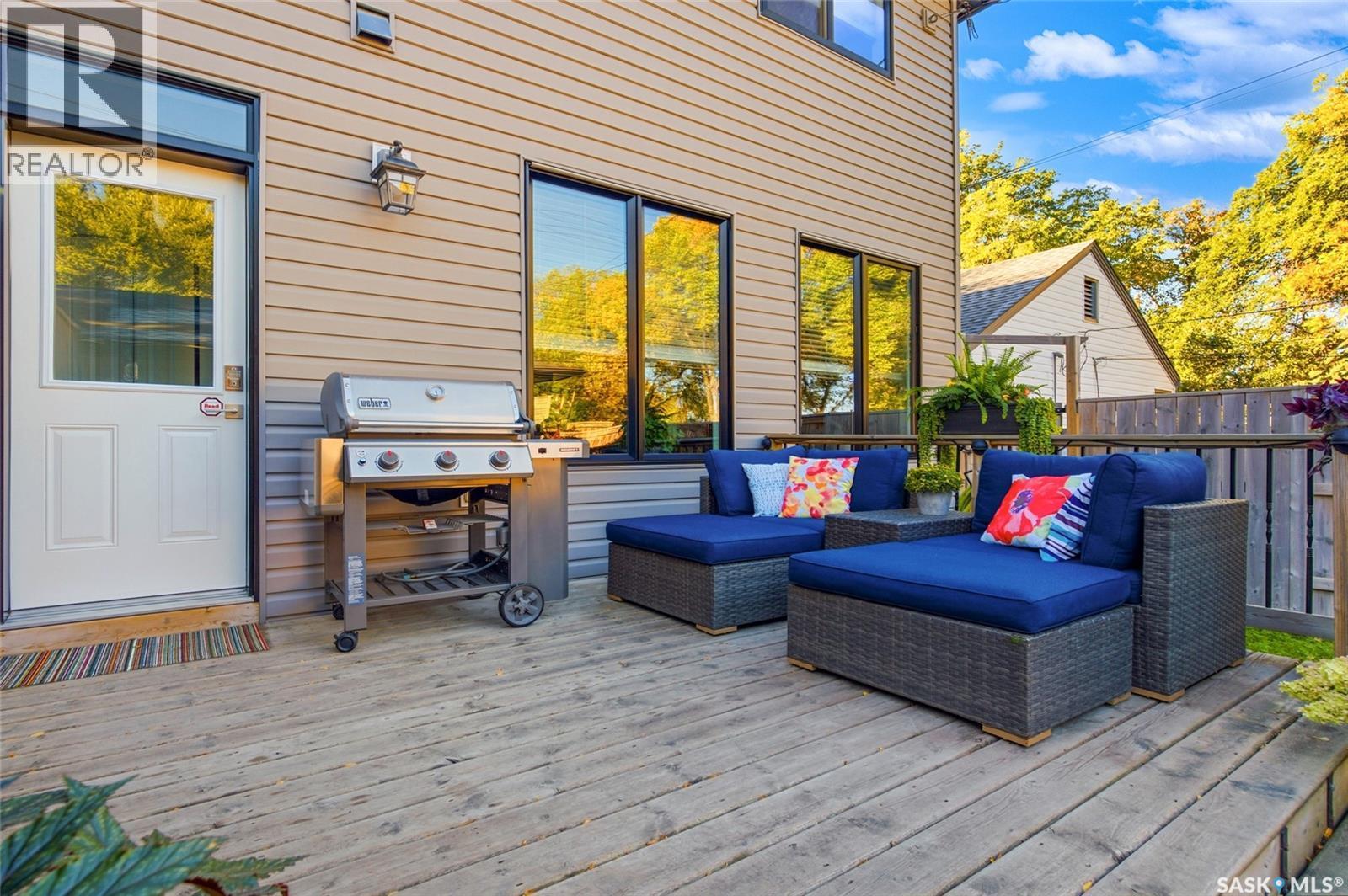 718 31St Street W, Saskatoon, SK