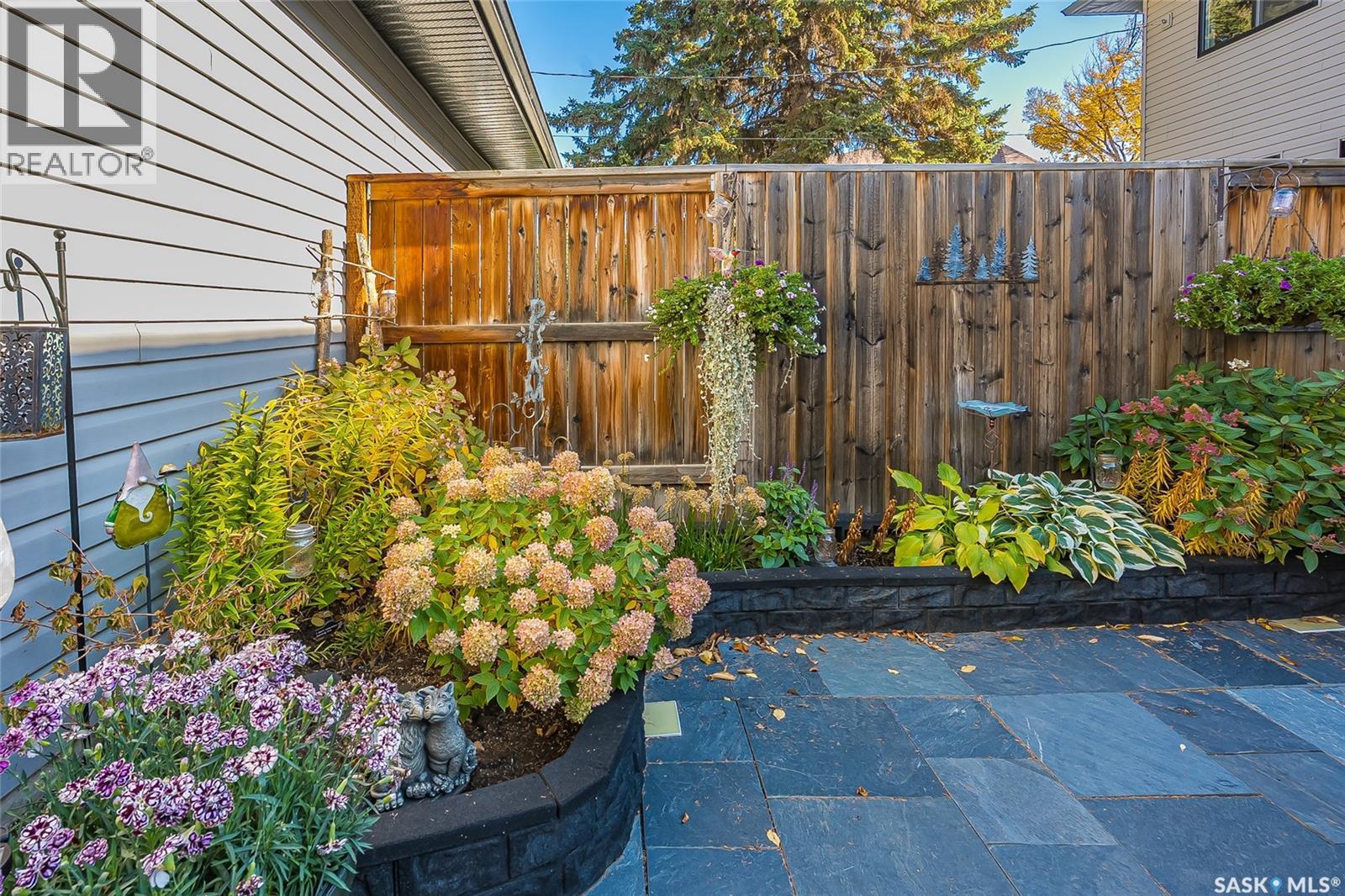 718 31St Street W, Saskatoon, SK
