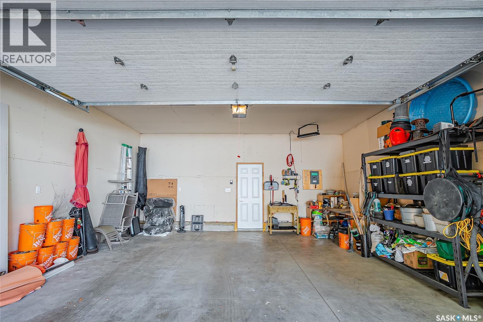 718 31St Street W, Saskatoon, SK