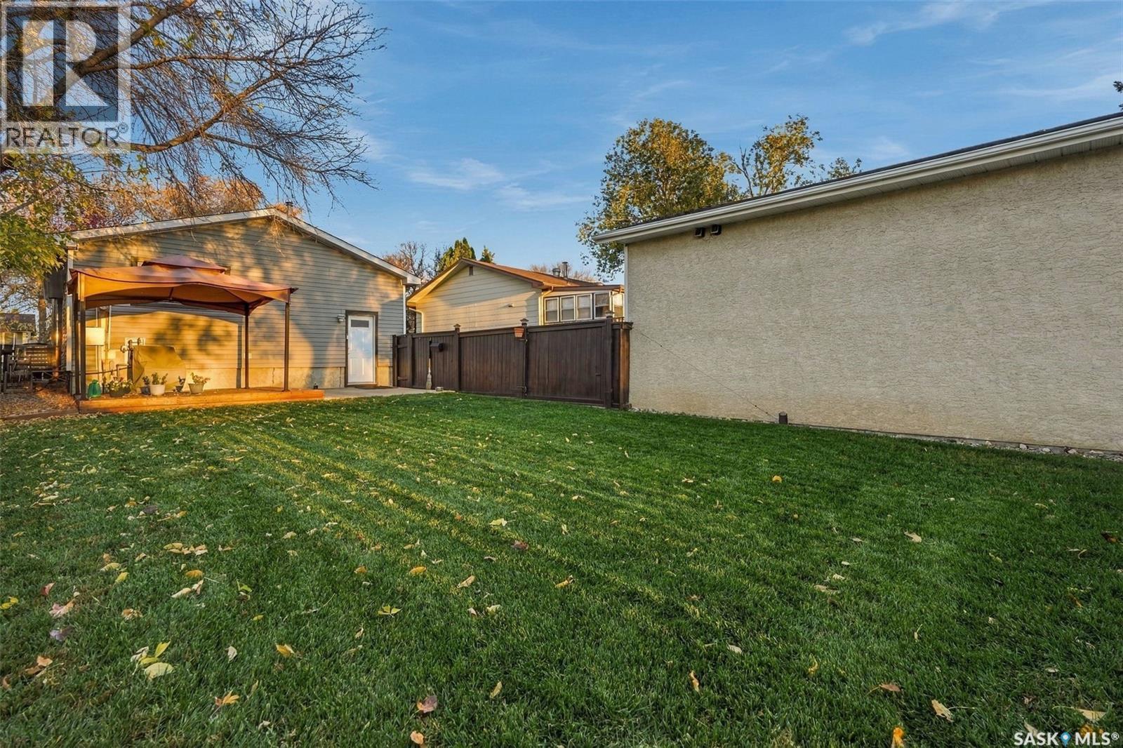 98 Magee Crescent, Regina, SK