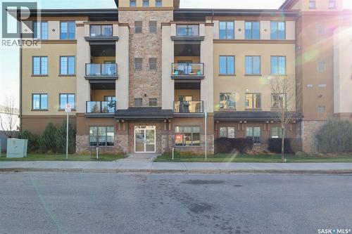 204 3702 Haughton Road E, Regina, SK 