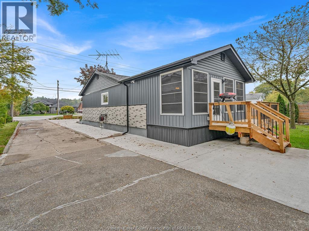 8520 Middle Sideroad, Mcgregor, ON