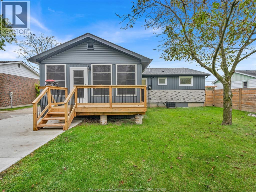 8520 Middle Sideroad, Mcgregor, ON