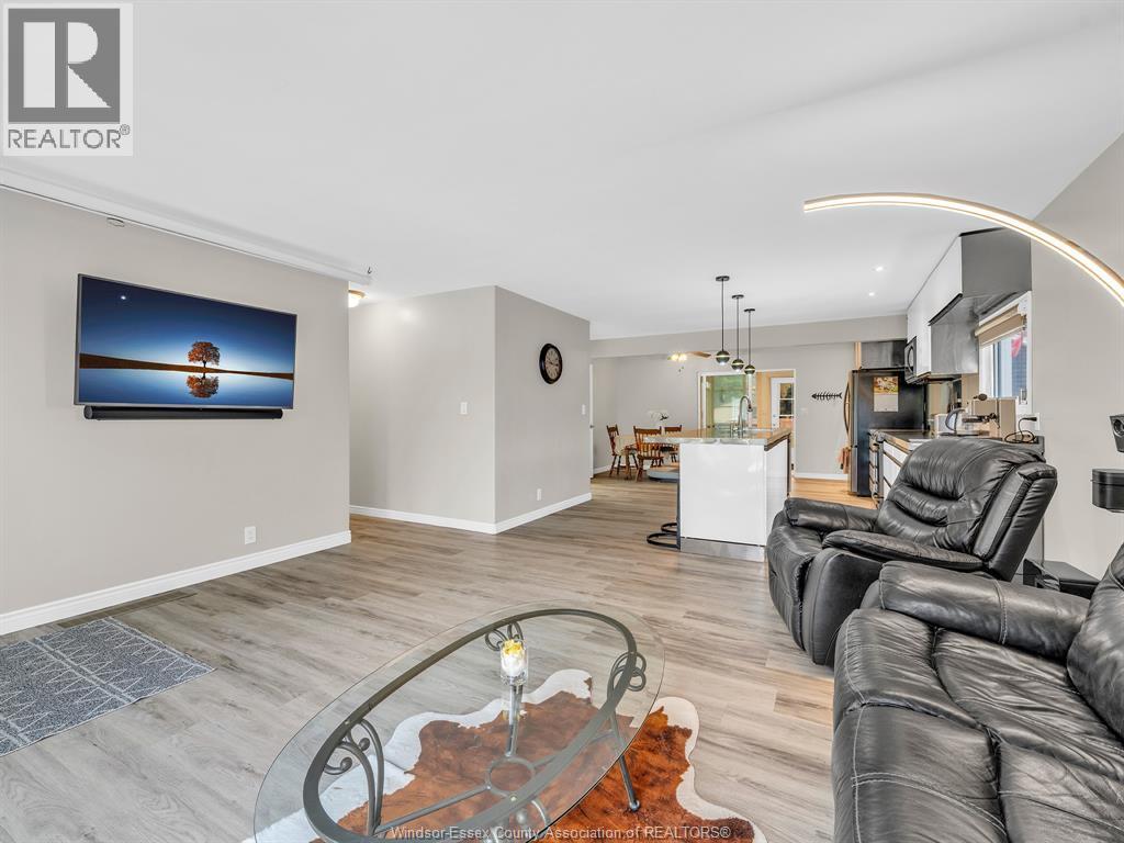 8520 Middle Sideroad, Mcgregor, ON