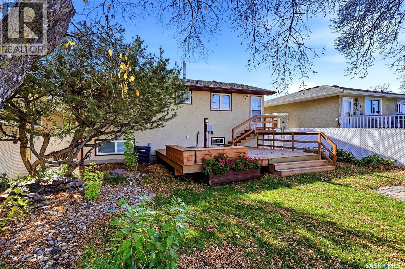 98 Read Avenue, Regina, SK