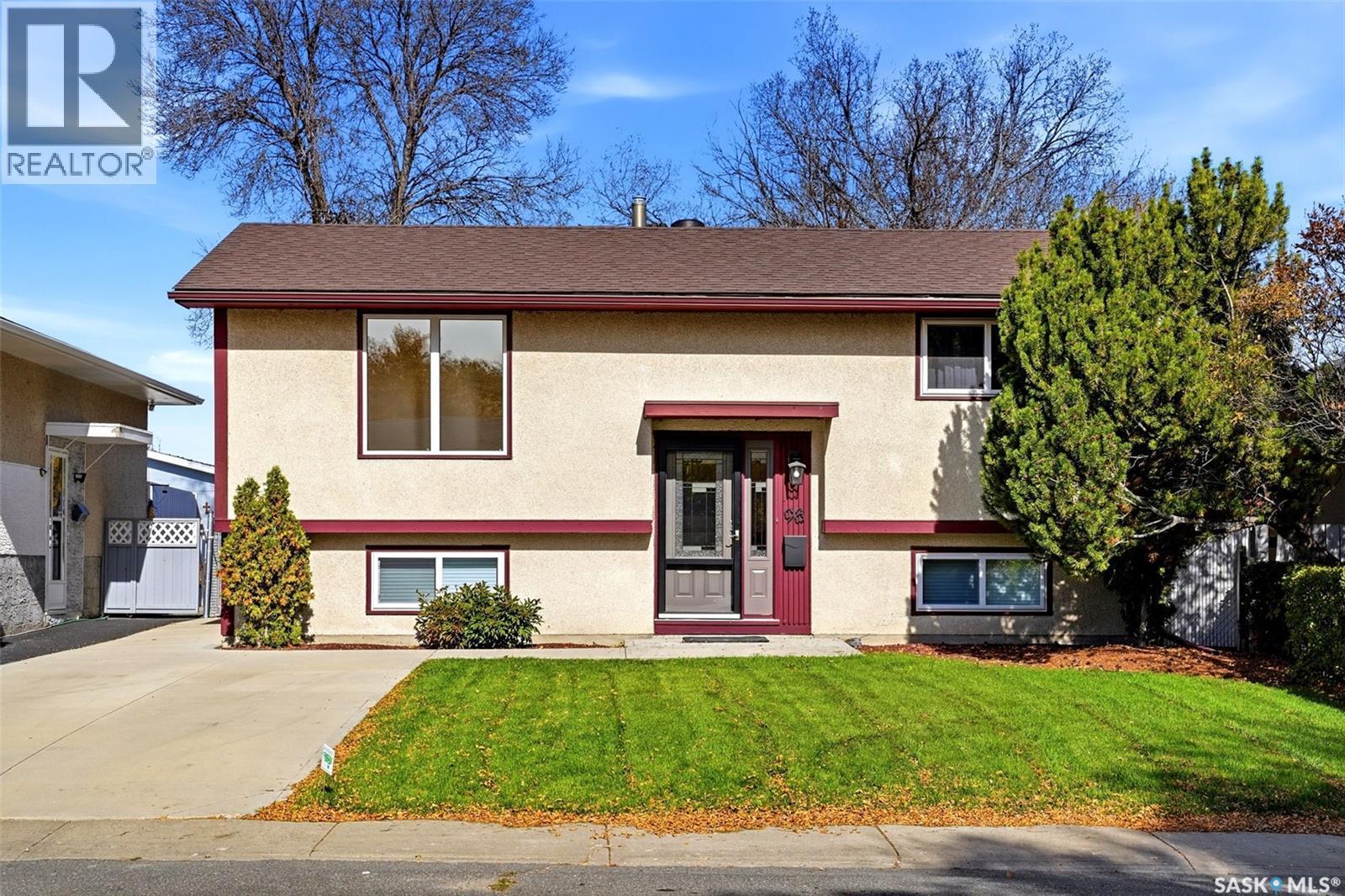 98 Read Avenue, Regina, SK
