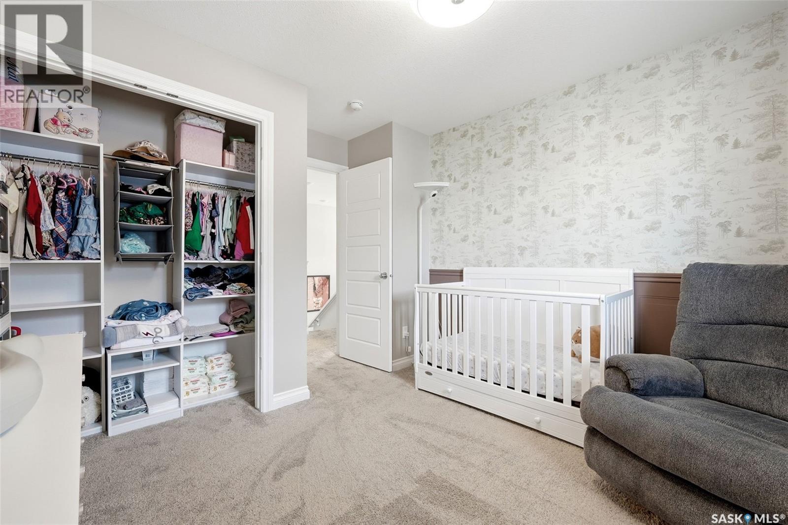 5148 E Green Crescent, Regina, SK