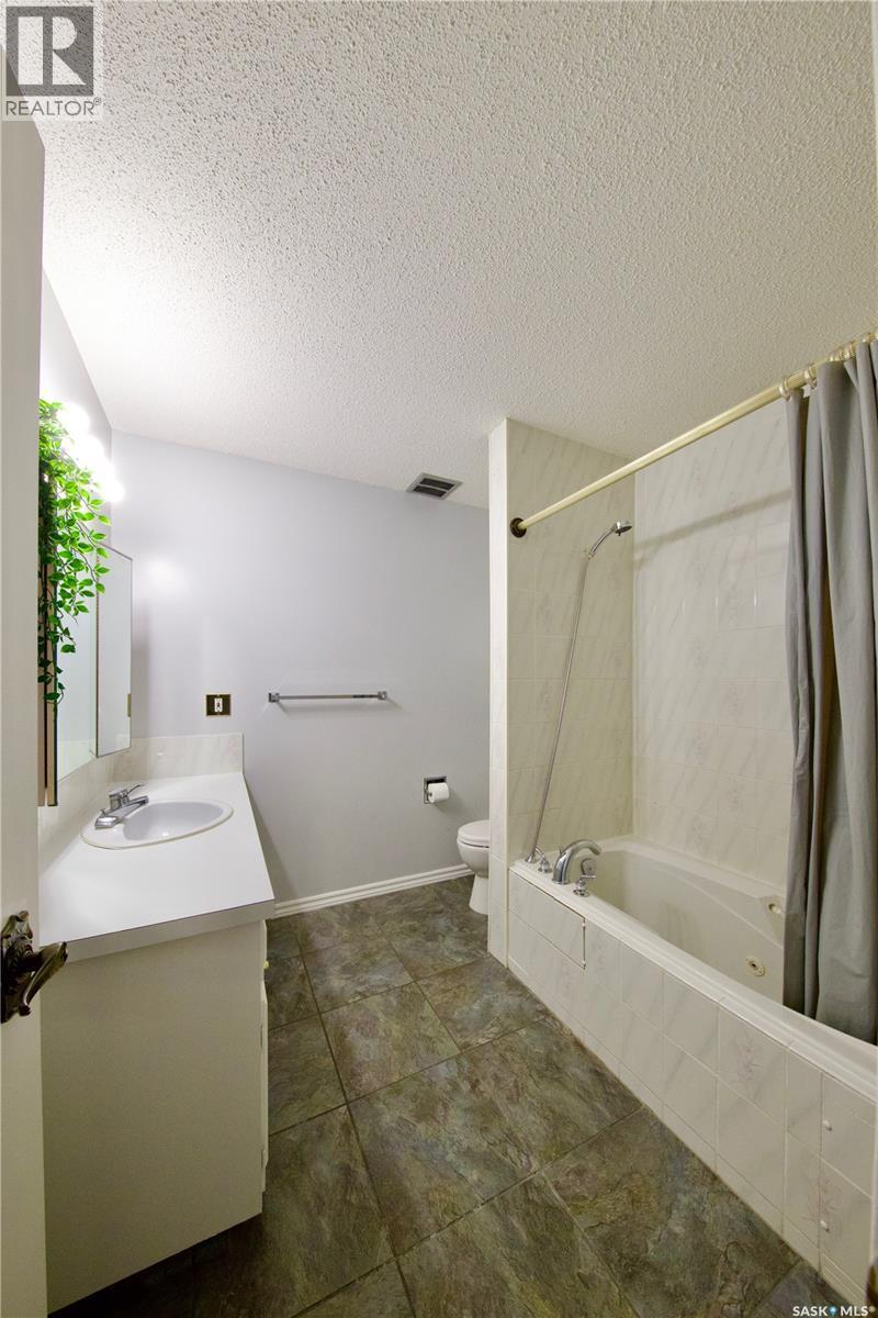 131 Windfield Road, Regina, SK