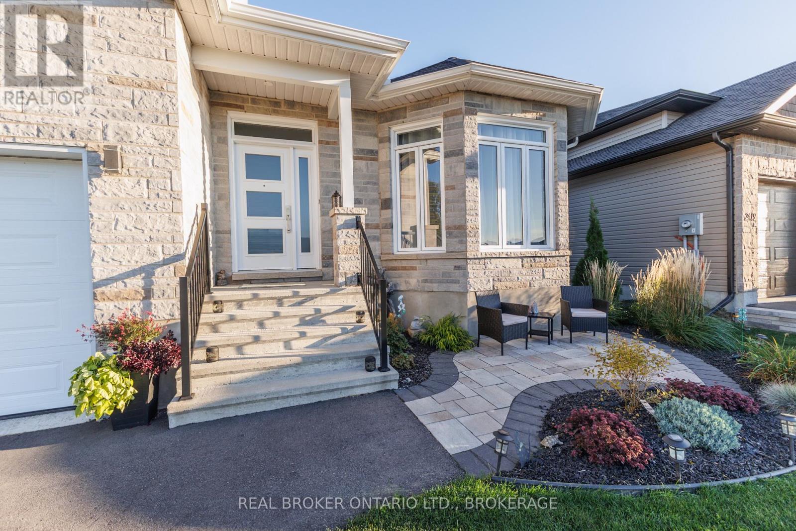 2415 Watson Crescent, Cornwall, ON