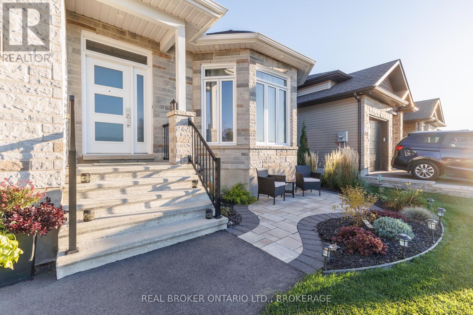 2415 Watson Crescent, Cornwall, ON
