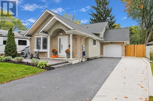 11 FALLINGBROOK DRIVE  Pelham (Fonthill), ON L0S 1E0