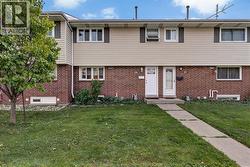 2755 MEADOWBROOK LANE Unit# 11 Windsor, ON N8T 2Y6