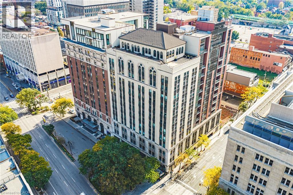 Welcome to a timeless Classic in the heart of the city... - 112 King Street E Unit# 607, Hamilton, ON