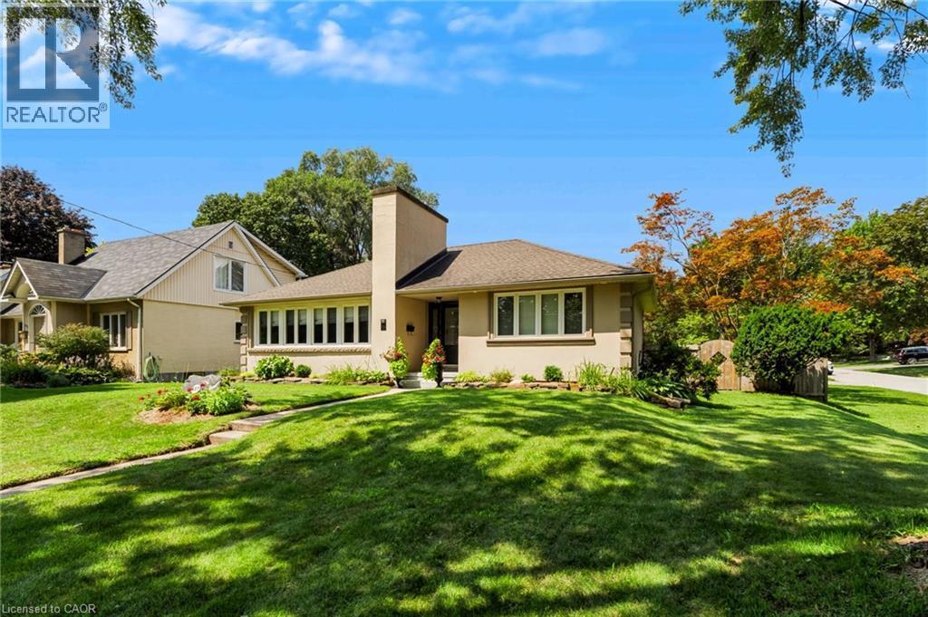 497 Townsend Avenue, Burlington, ON