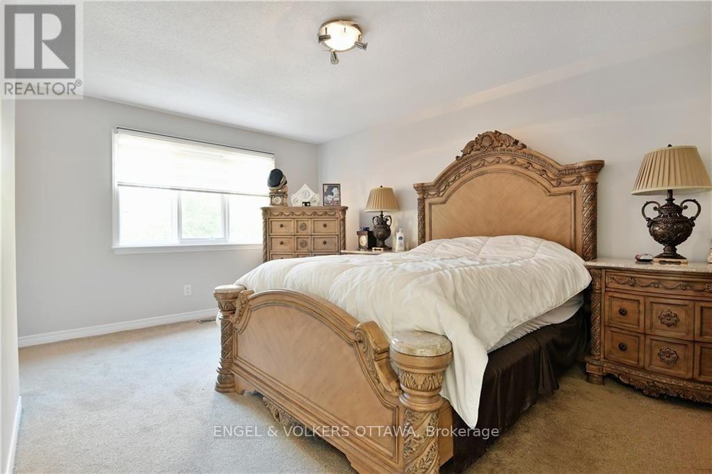 13 Picasso Drive, Ottawa, ON
