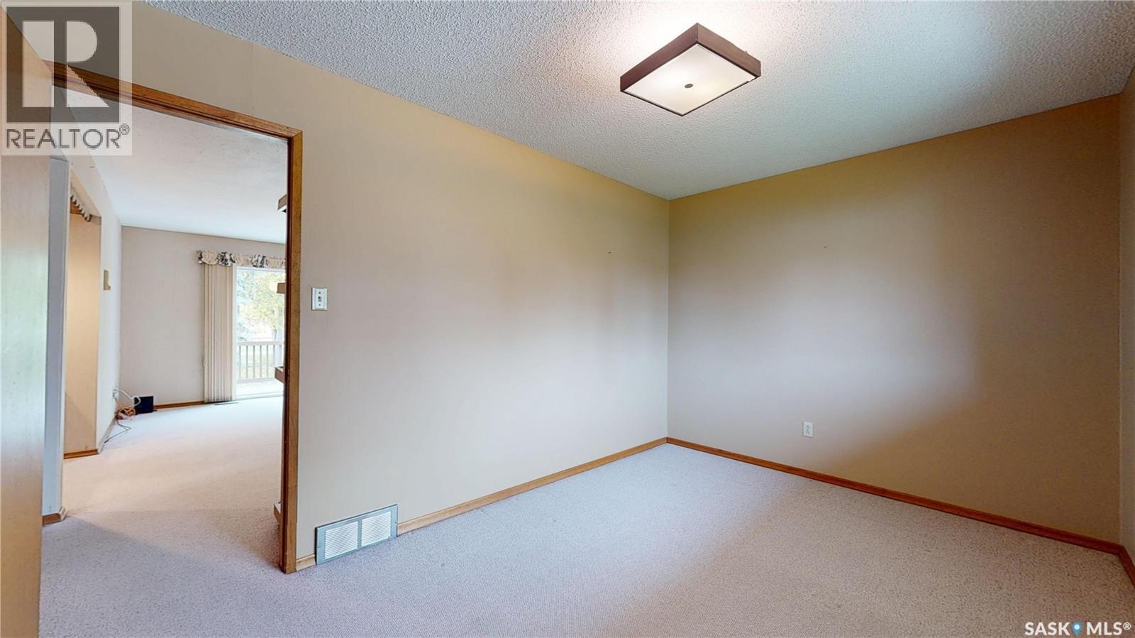 30 Nicol Place, Regina, SK