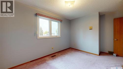 30 Nicol Place, Regina, SK 