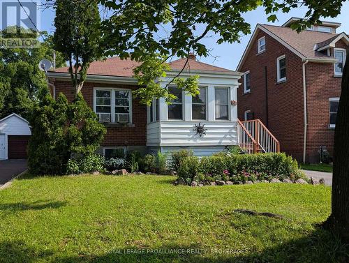 51 DUNDAS STREET  Kingston (Central City East), ON K7L 1N4