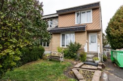 8812 Rue Pierre-Boucher Laval (Saint-François), QC H7A 3T7