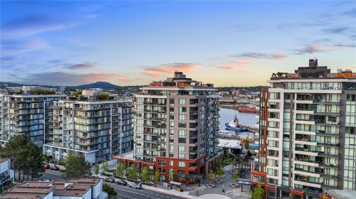 #908-369 Tyee Rd  Victoria, BC V9A 0B6