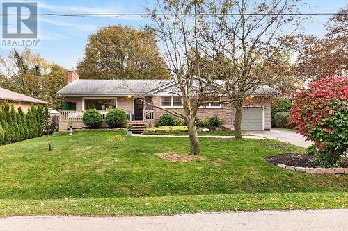 58 HATTON DRIVE  Hamilton, ON L9G 2H6