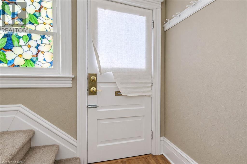 5 George Street S, Cambridge, ON