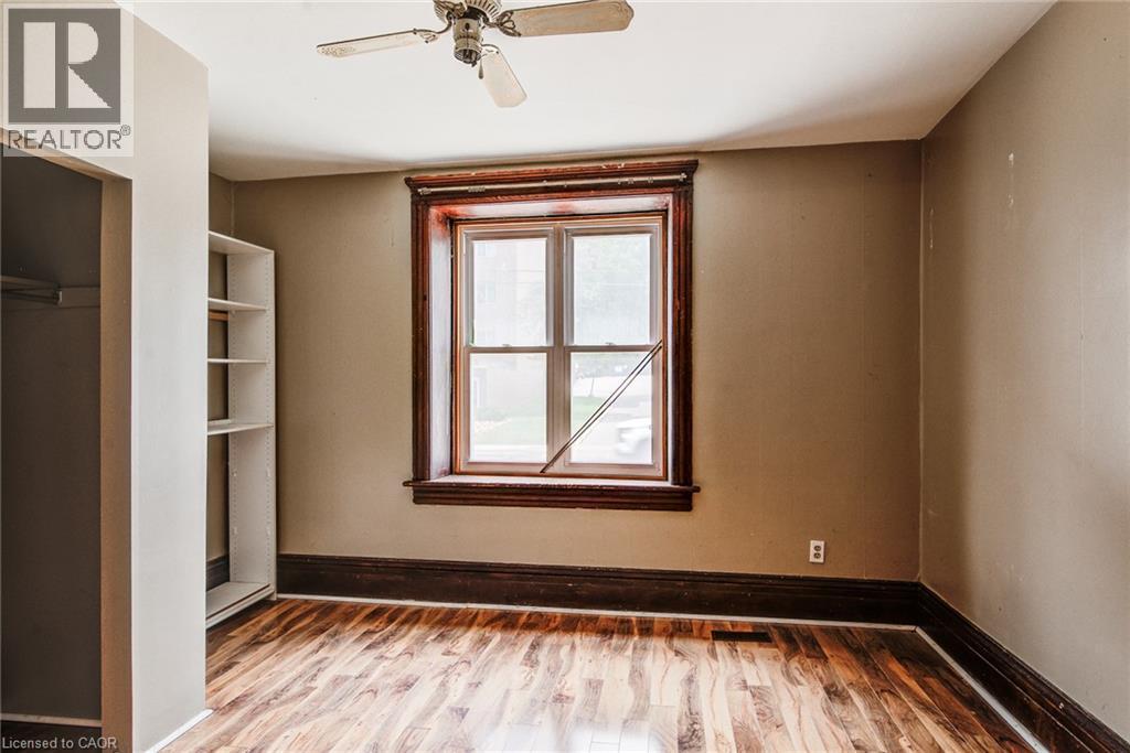 5 George Street S, Cambridge, ON