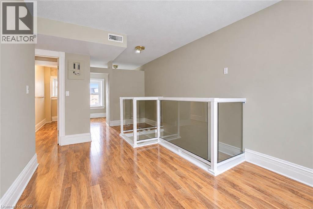 5 George Street S, Cambridge, ON