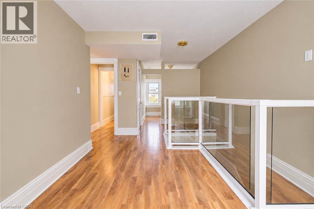 5 George Street S, Cambridge, ON