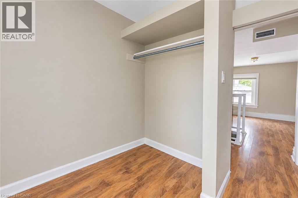 5 George Street S, Cambridge, ON