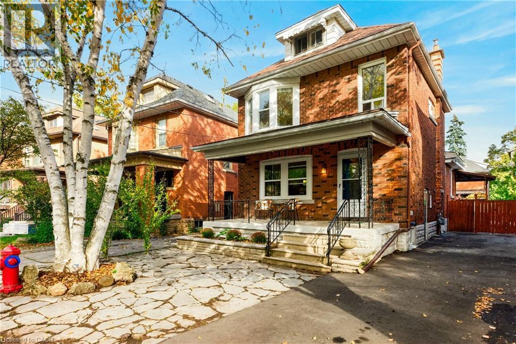 28 North Oval, Hamilton, ON