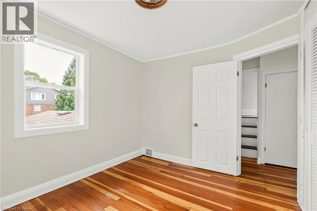 28 North Oval, Hamilton, ON