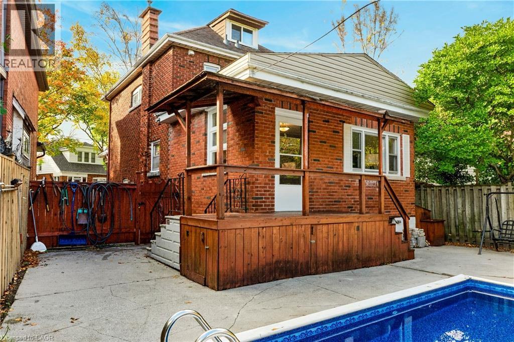 28 North Oval, Hamilton, ON