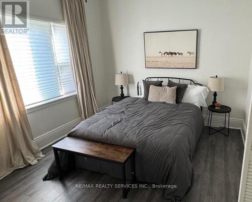 323 Charlton Avenue W, Hamilton, ON 